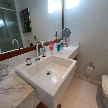 Quarto Exclusivo Ar Tv Metro Praia Copacabana - Proprietario Mora No Local Río de Janeiro Exterior foto